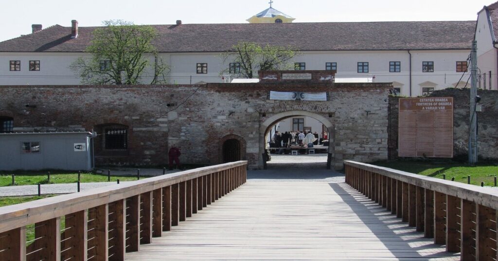 Cetatea Oradea - Cetati din Romania