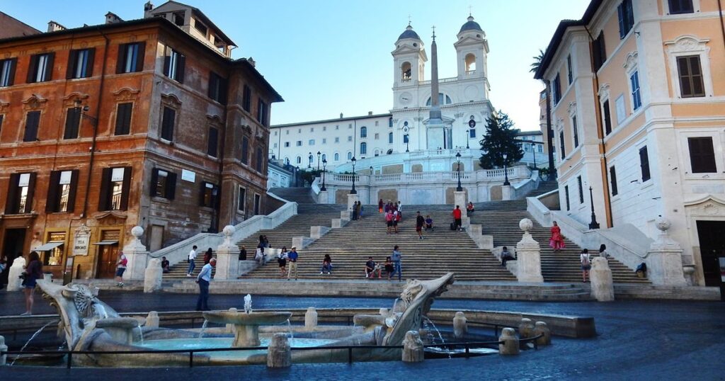 Piazza di Spagna si Treptele Spaniole - Obiective turistice din Roma