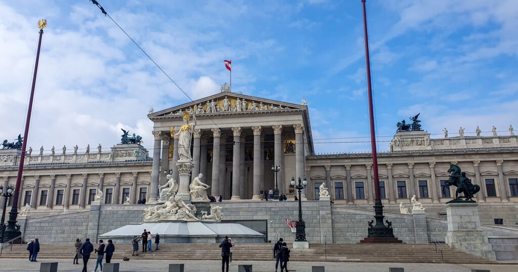 Cladirea Parlamentului Austriei din Viena