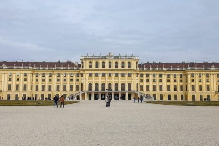 Palatul Schonbrunn - City break in Viena