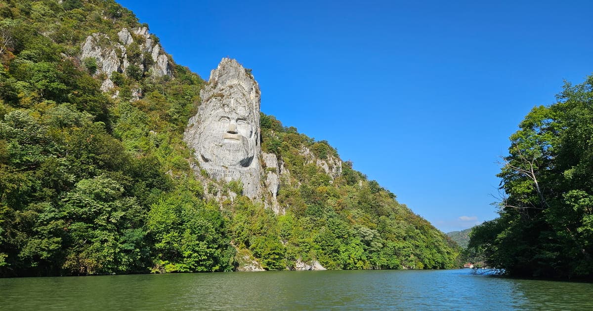 Chipul lui Decebal - Orsova si Cazanele Dunarii